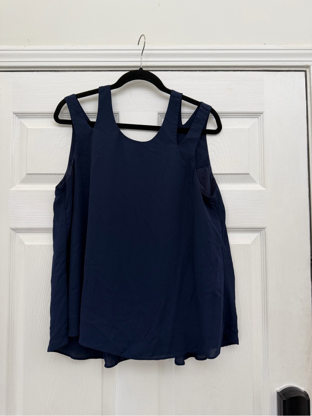 Women’s Navy Sleeveless Chiffon Tank Top